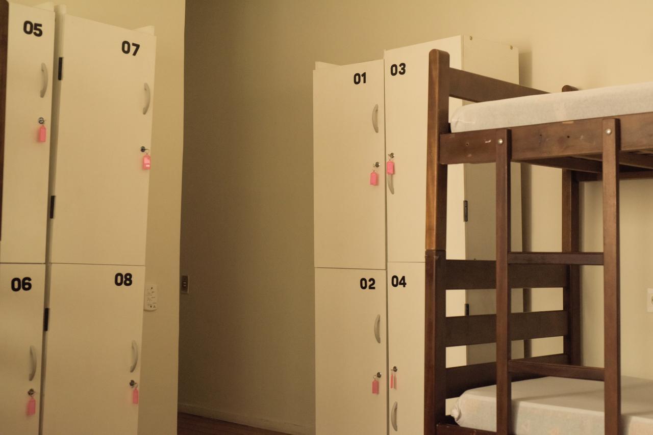 The Backpacker Cat Hostel Рио де Жанейро Екстериор снимка